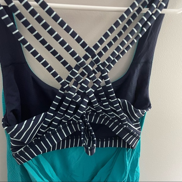 lululemon tank top - Picture 3 of 4